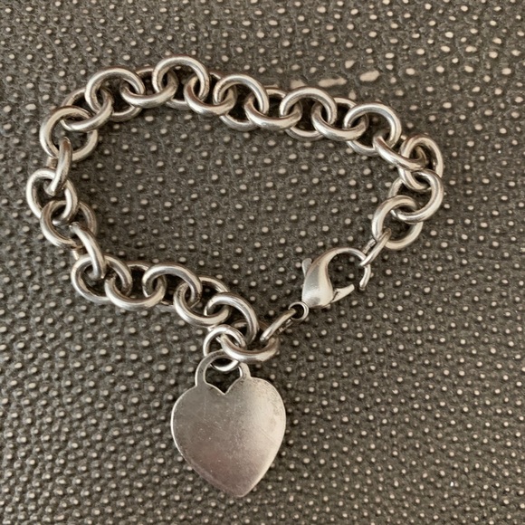 Tiffany & Co. Heart Dog Tag Bracelet - Picture 2 of 4